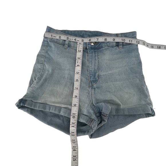 H&M &denim Cuffed Hem Jean Shorts Size 8 Women's - Picture 4 of 5